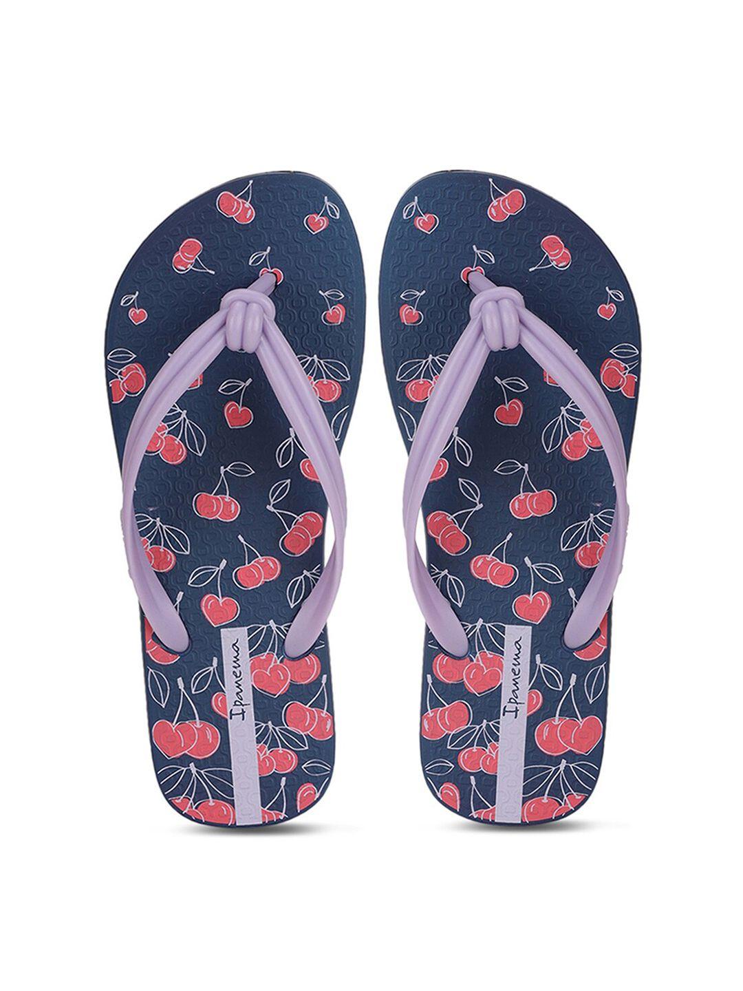 ipanema women blue & pink printed slip-on