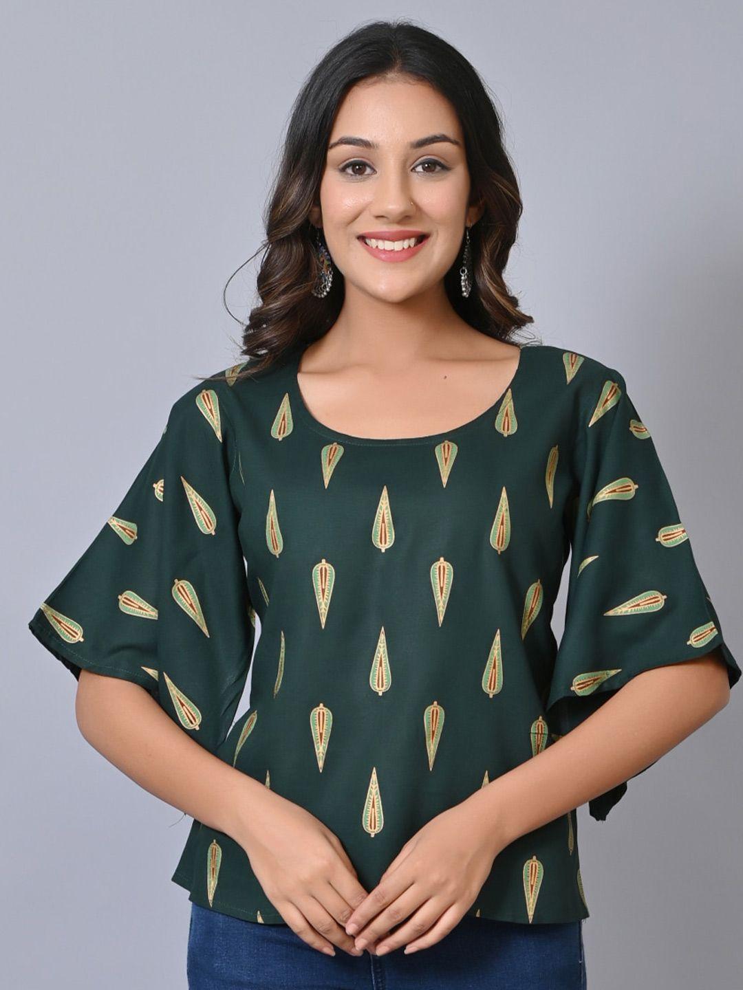 iqraar green print top