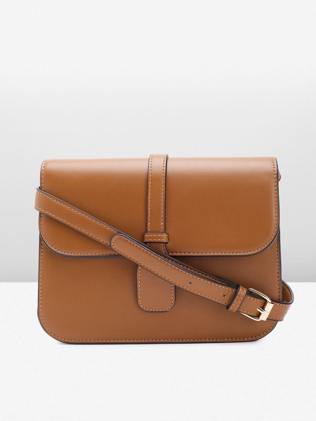 irth structured sling bag