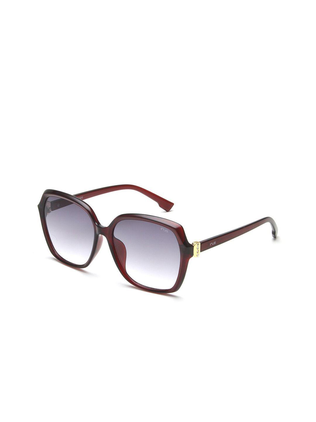 irus by idee women wayfarer sunglasses with uv protected lens irs1132c4sg
