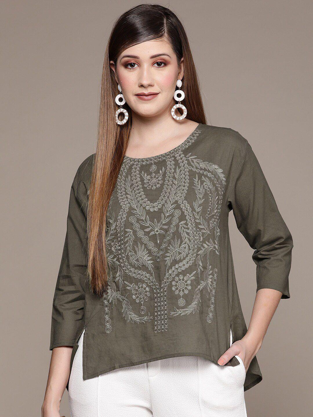 ishin floral embroidered top