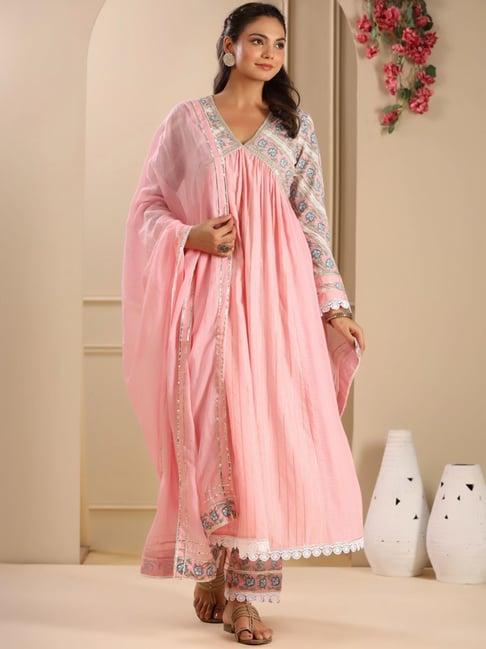 ishin peach embroidered kurta & pants set with dupatta