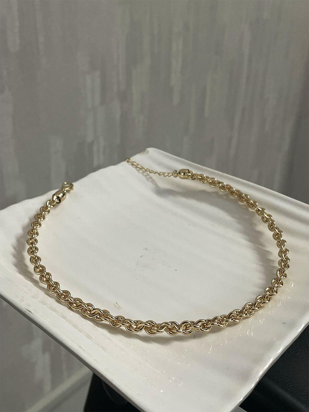 ishkaara gold-plated twisted knots minimal choker necklace