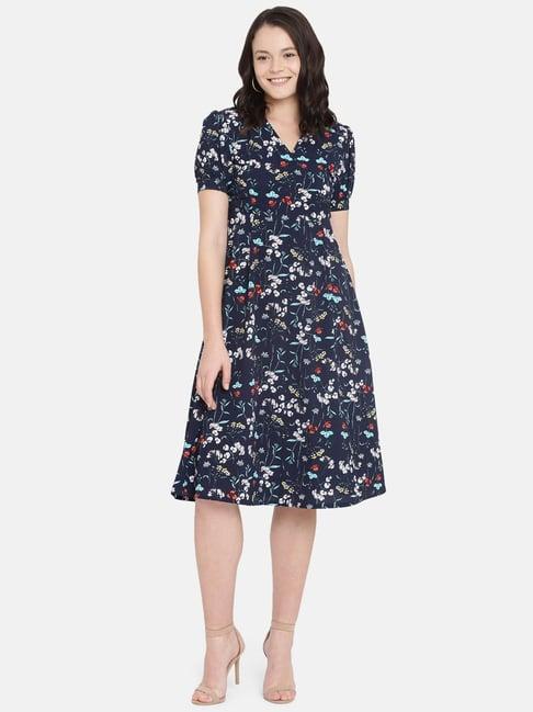 isu by radhika apte navy printed dress