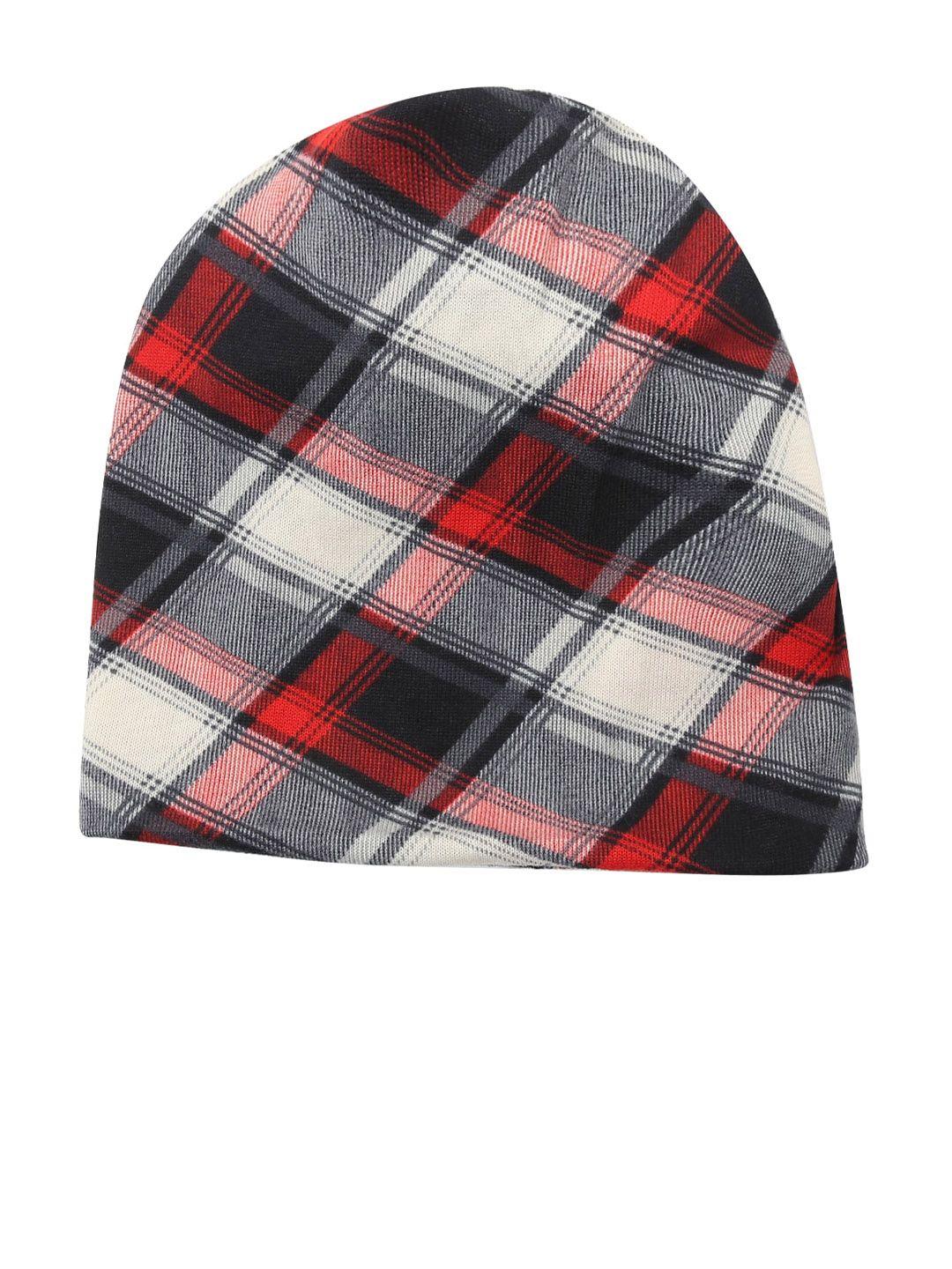 isweven unisex white & black printed beanie