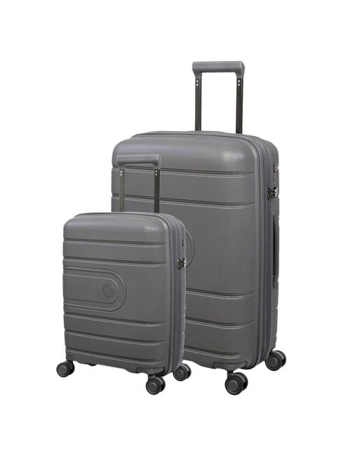 it luggage dark grey 8 wheel medium hard cabin trolley set of 2