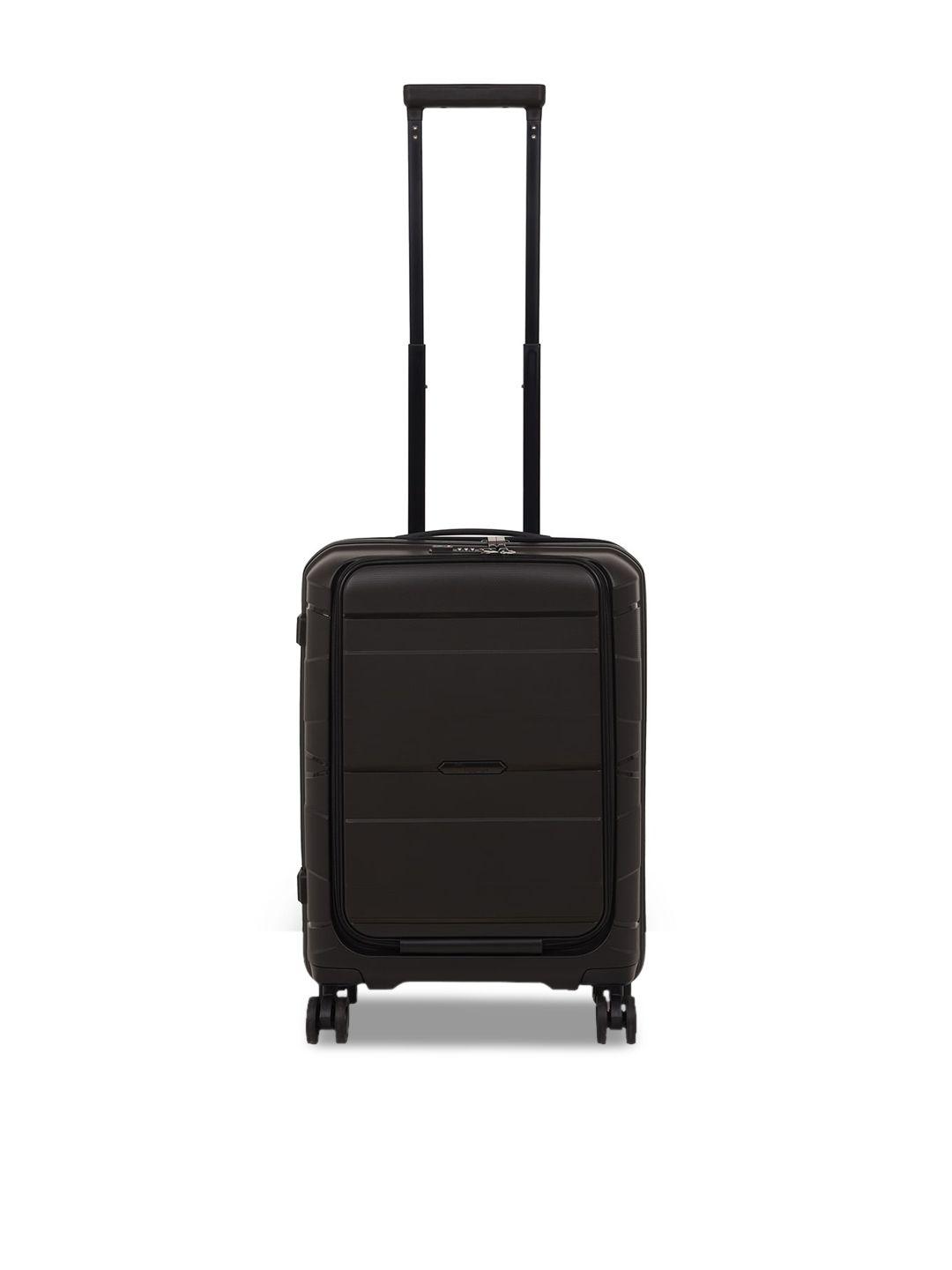 it luggage  black solid trolley bag