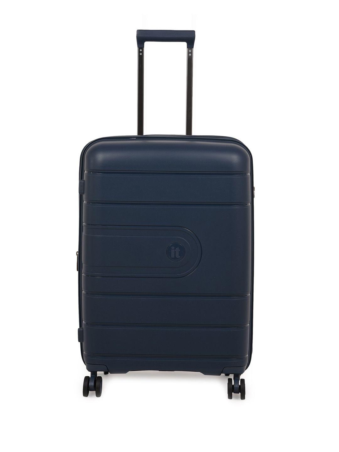 it luggage blue solid hard-sided medium trolley bag