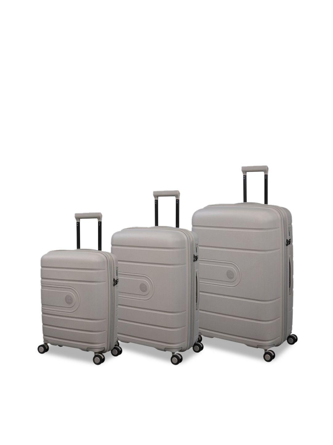 it luggage pack of 3 beige hard-sided trolley