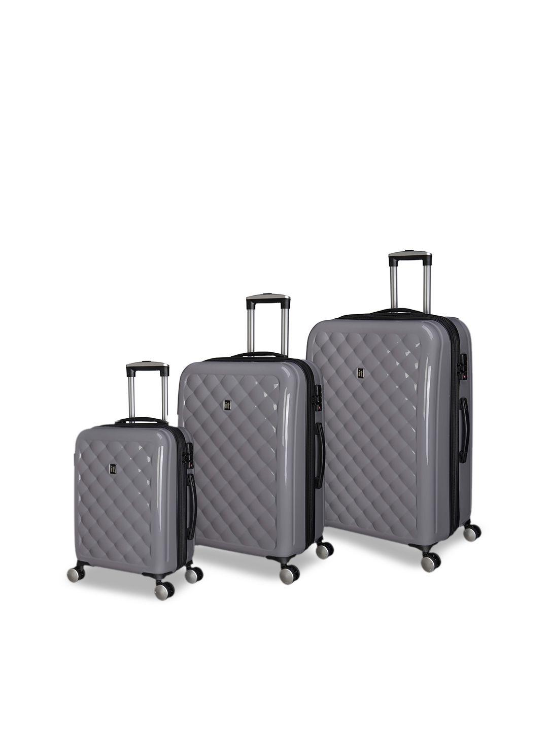 it luggage pack of 3 grey fashionista textured hard-sided trolley bag