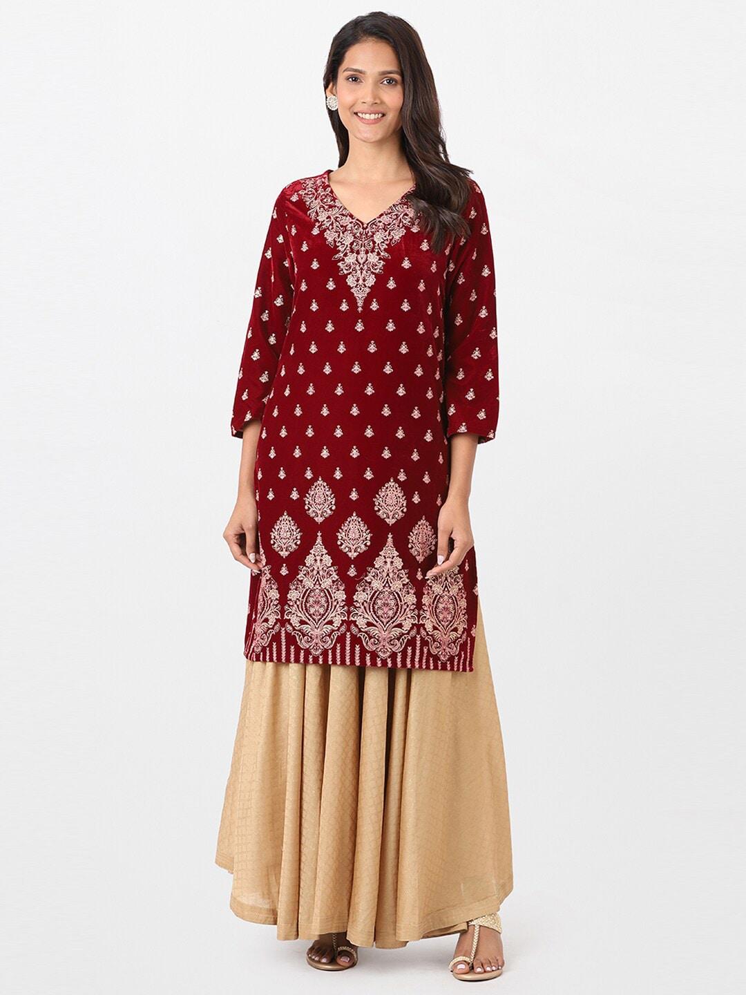 itse women maroon & white ethnic motifs embroidered kurta