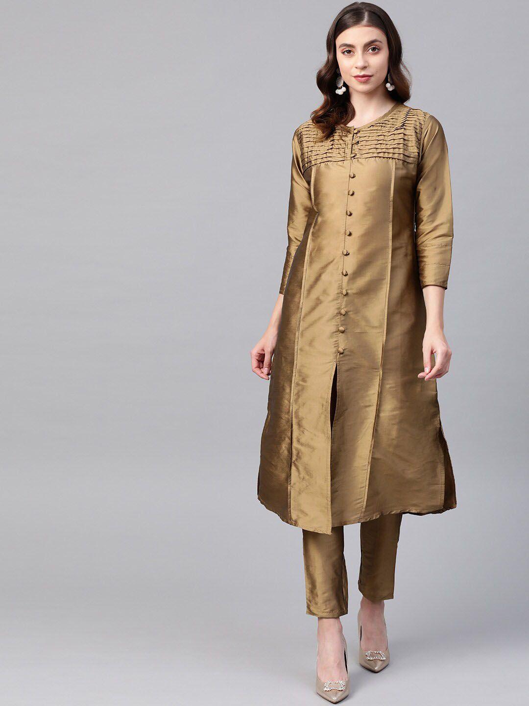 ives women brown kurta with trousers
