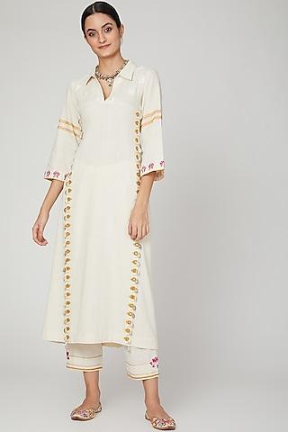 ivory-embroidered-kurta-set-with-belt-for-girls