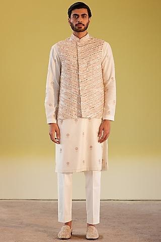 ivory-silk-organza-embroidered-bundi-jacket-with-kurta-set