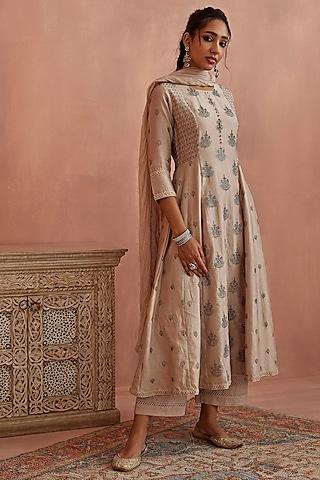 ivory chanderi embroidered a-line kurta set