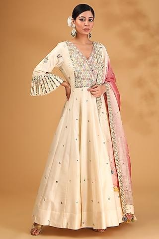 ivory chanderi silk thread embroidered anarkali set