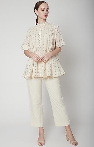 ivory checkered top with mop buttons