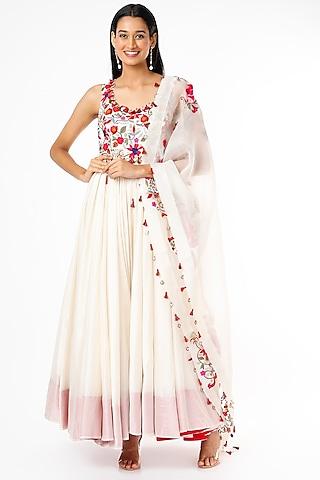 ivory embroidered anarkali set