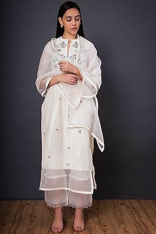 ivory embroidered kurta set