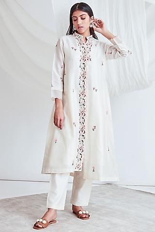 ivory embroidered kurta with slip & pants