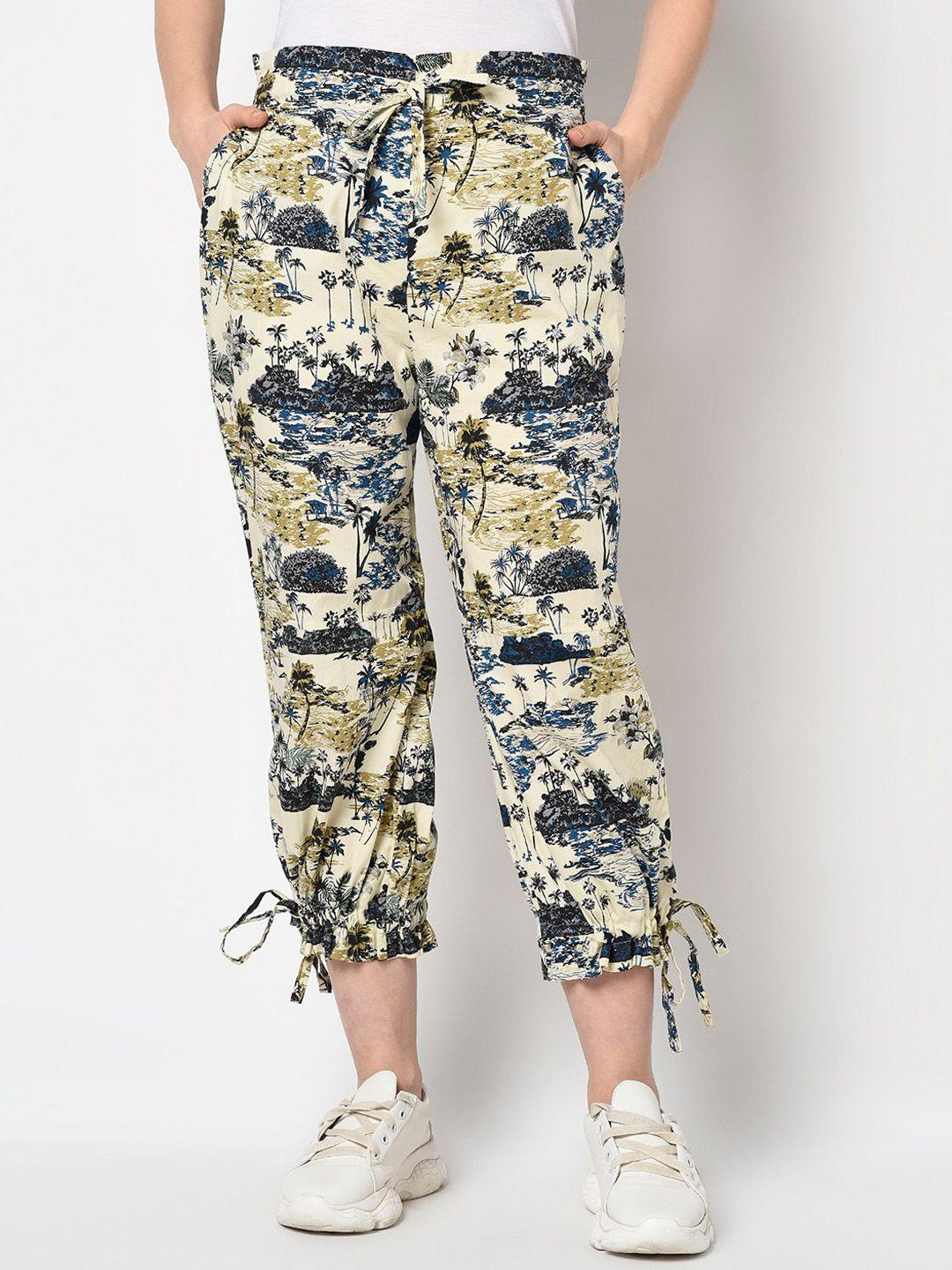 j style women cream-coloured loose fit printed cotton regular trousers