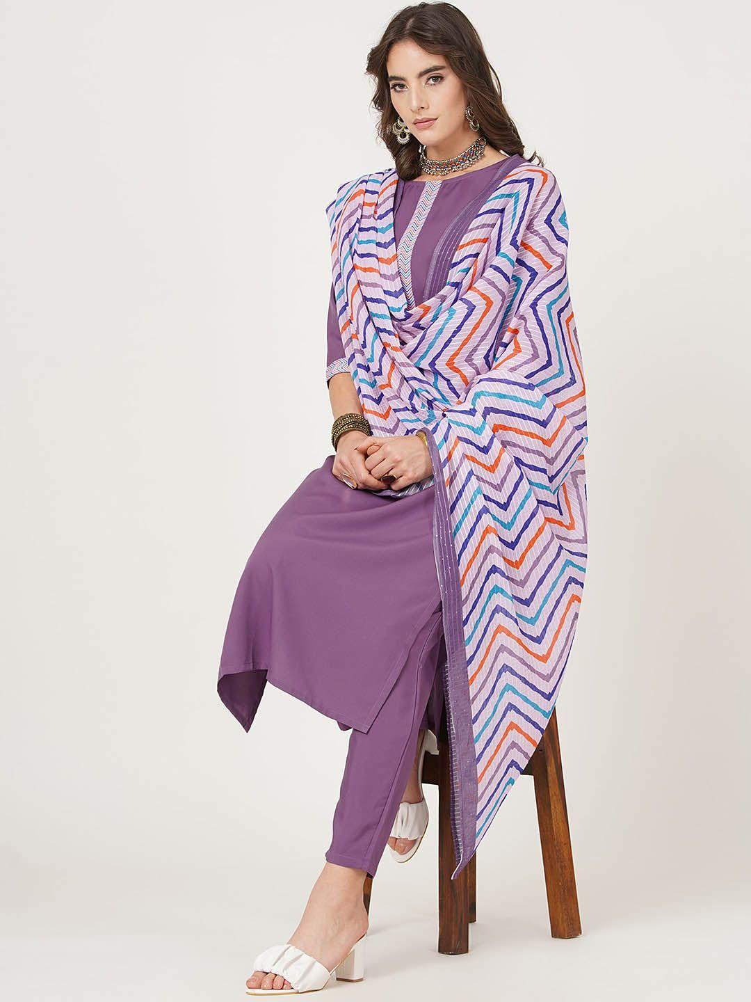 j turritopsis round neck kurta with trousers & dupatta