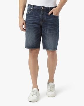 j65 solid slim fit mid-rise shorts