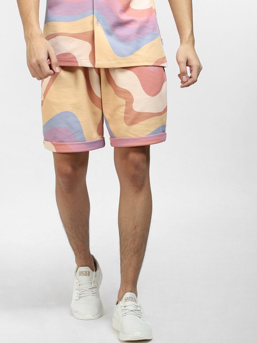 jack & jones men colourblocked cotton high-rise shorts