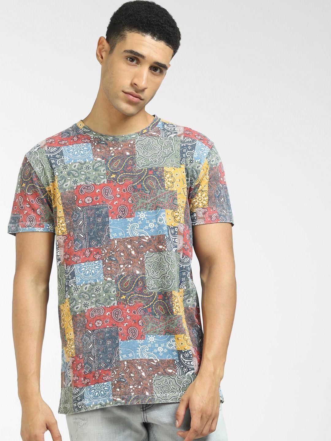 jack-&-jones-men-multicoloured-varsity-printed-applique-t-shirt