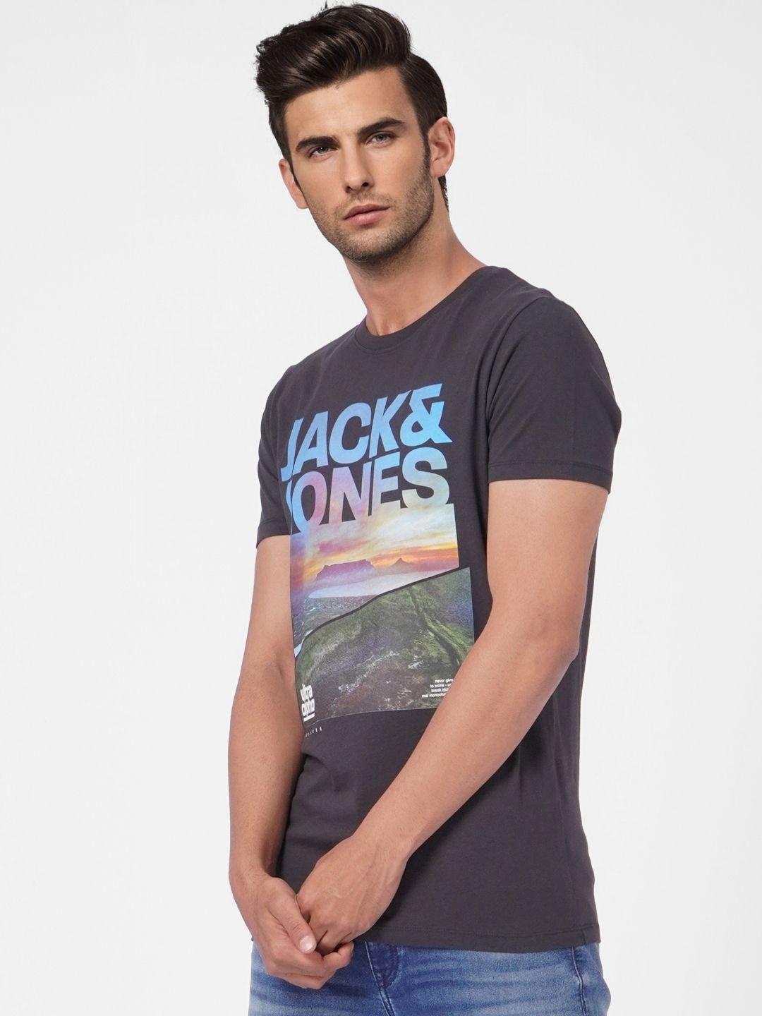jack & jones men black & blue printed slim fit pure cotton  t-shirt