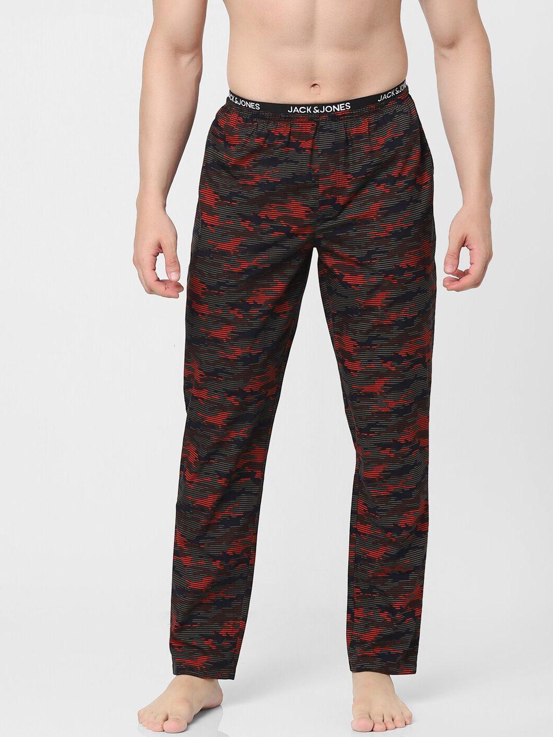 jack & jones men black & red printed cotton track pants