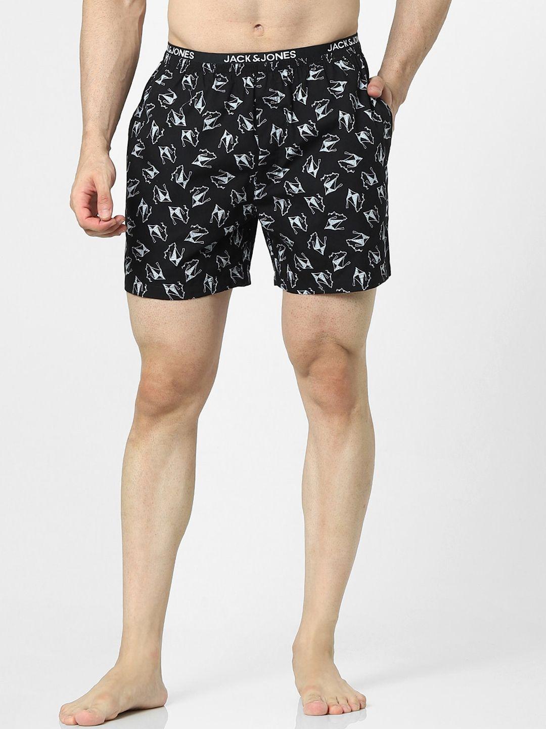 jack & jones men black & white printed boxers 2392096003