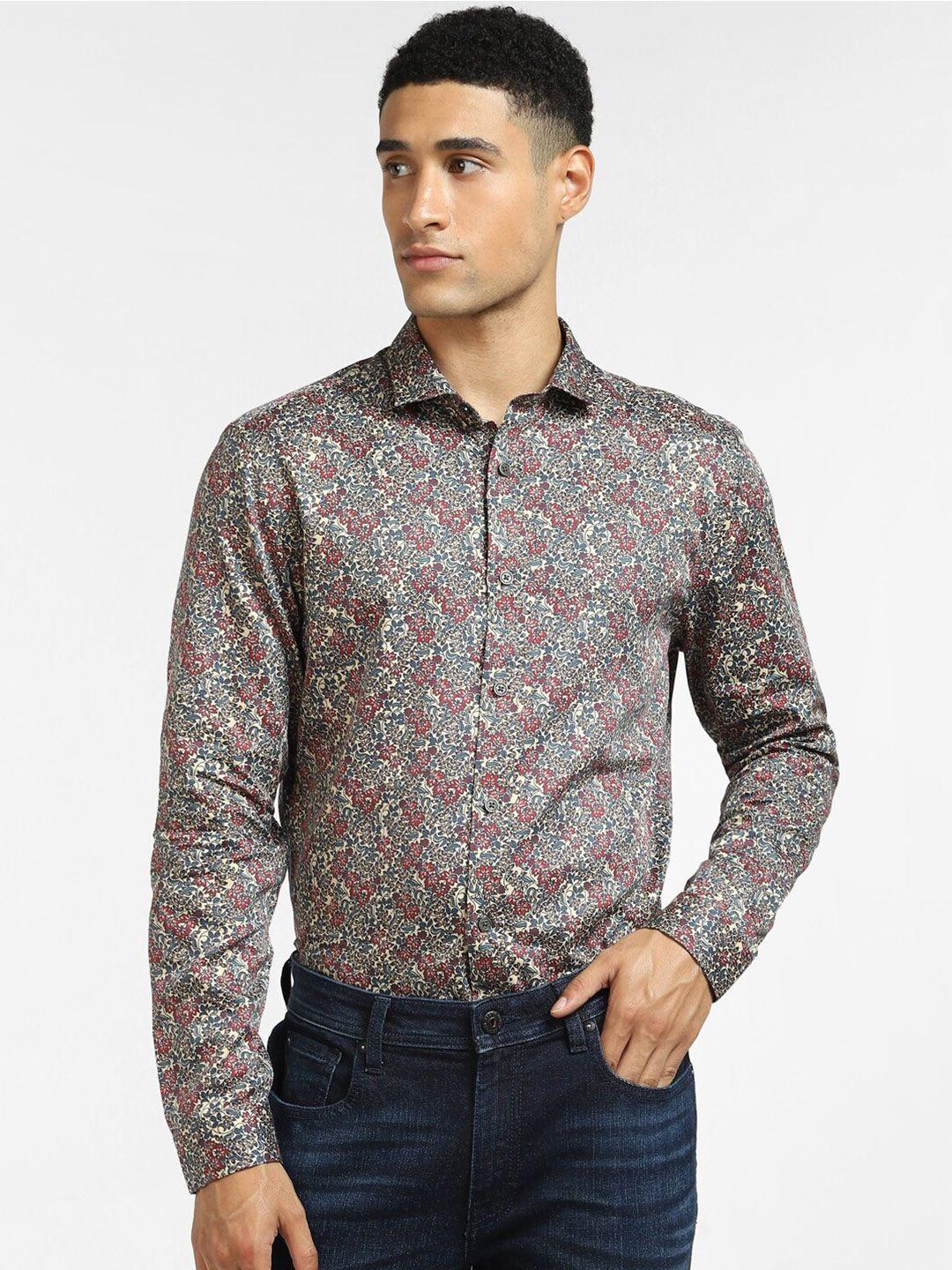 jack & jones men cream-coloured & red slim fit floral printed cotton casual shirt