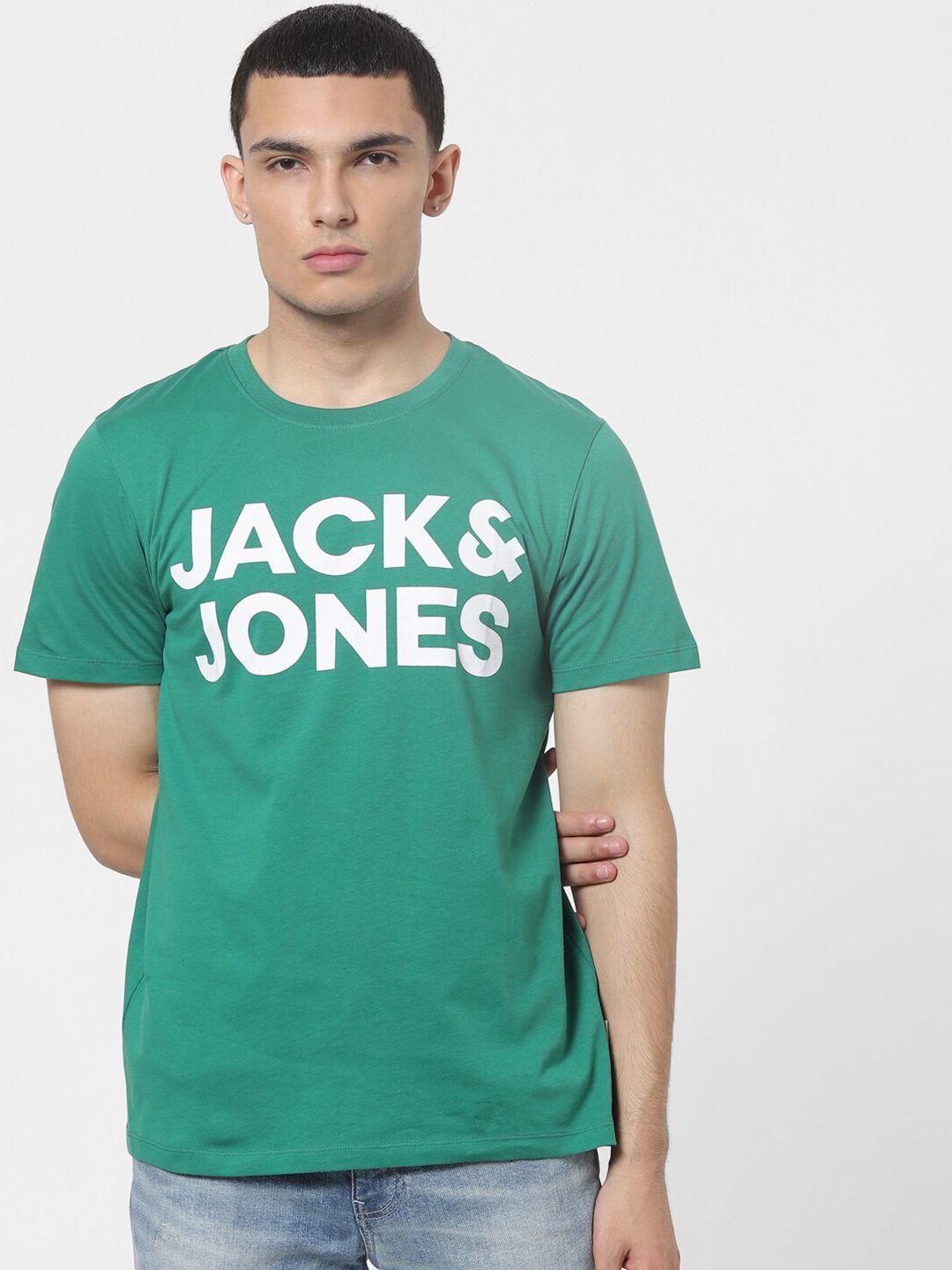 jack & jones men green & white typography printed slim fit t-shirt