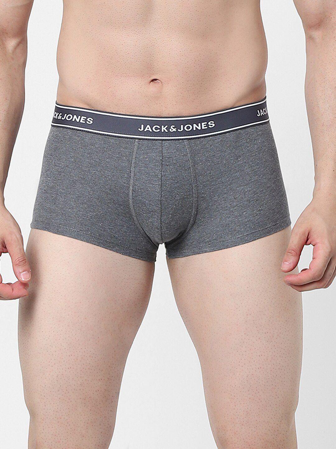 jack & jones men grey solid cotton short trunk 61071100