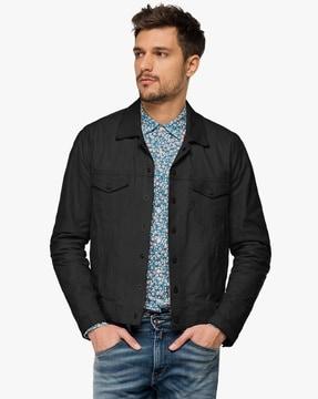 jacket with buttoned flap pockets