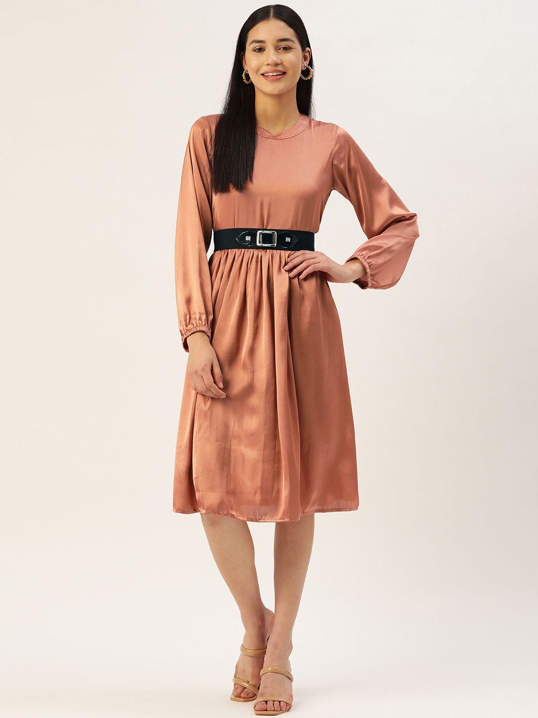 jainish peach-coloured satin dress with belt
