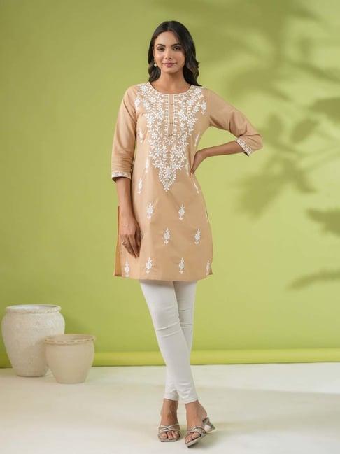 janasya beige cotton embroidered straight kurti