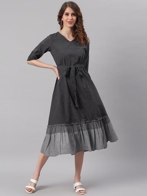 janasya black striped princess panel dress