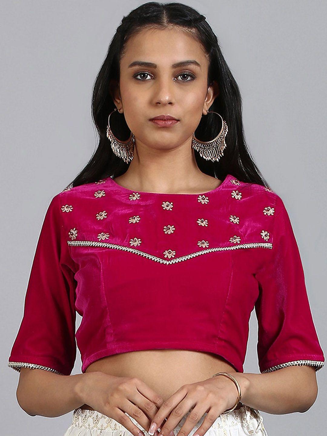 janasya floral embroidered velvet saree blouse