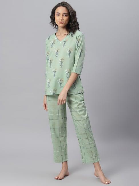 janasya green printed top with pyjama set