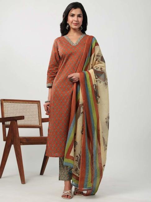 janasya rust & beige cotton floral print kurta pant set with dupatta