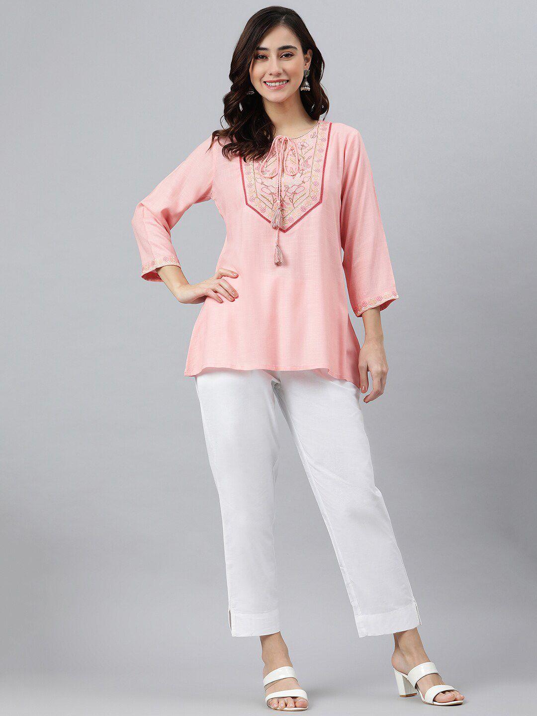 janasya women light pink rayon slub embroidered a-line top