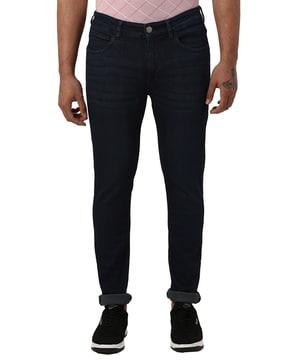 jeans with 5-pocket styling