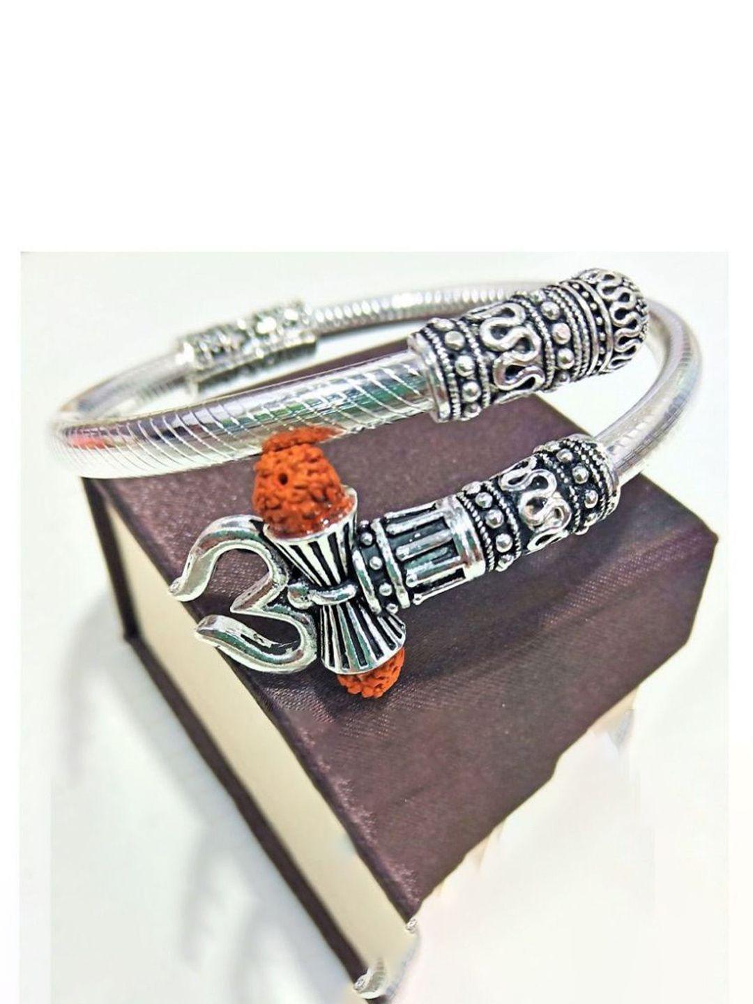 jewar mandi men silver-toned & brown brass oxidised silver-plated kada bracelet