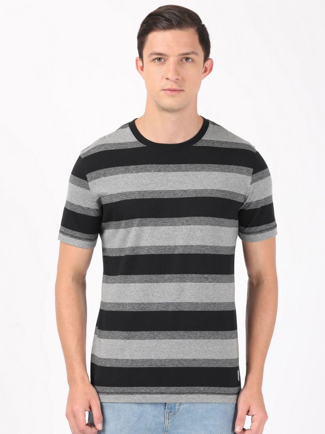 jockey men grey & raisin black striped raw edge t-shirt