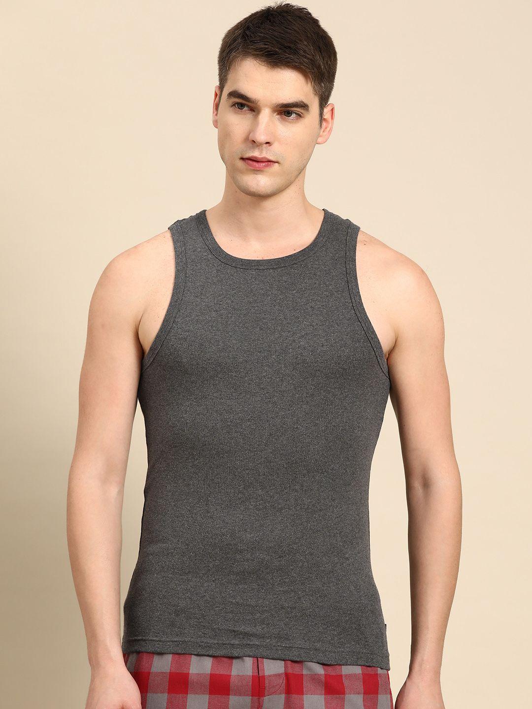 jockey men charcoal grey melange effect combed cotton solid innerwear vest