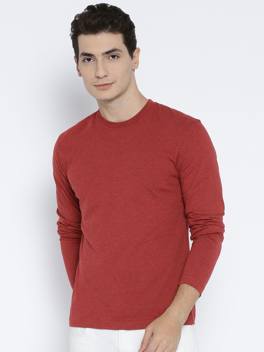 jockey men rust red  modern fit round neck pure cotton t-shirt with print detail at the back