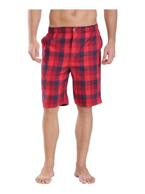 jockey us88 red & navy combed mercerised cotton bermuda shorts with side pocket (prints may vary)