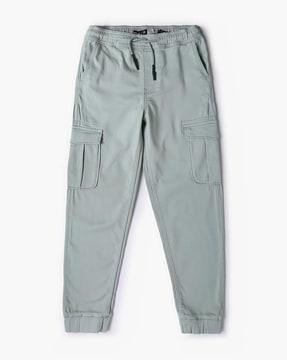 jogger jeans with cargo pockets